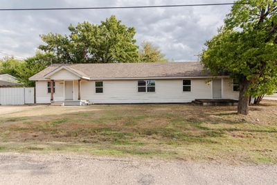 View of ranch-style house | Image 2