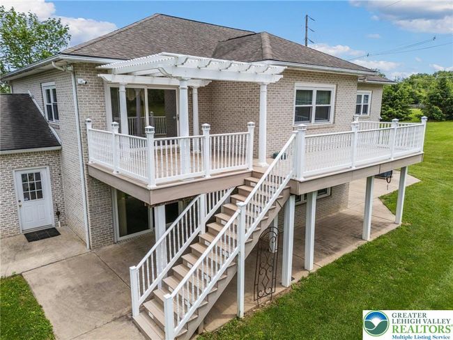 230 W Moorestown Rd, House other with 4 bedrooms, 4 bathrooms and null parking in WIND GAP PA | Image 9