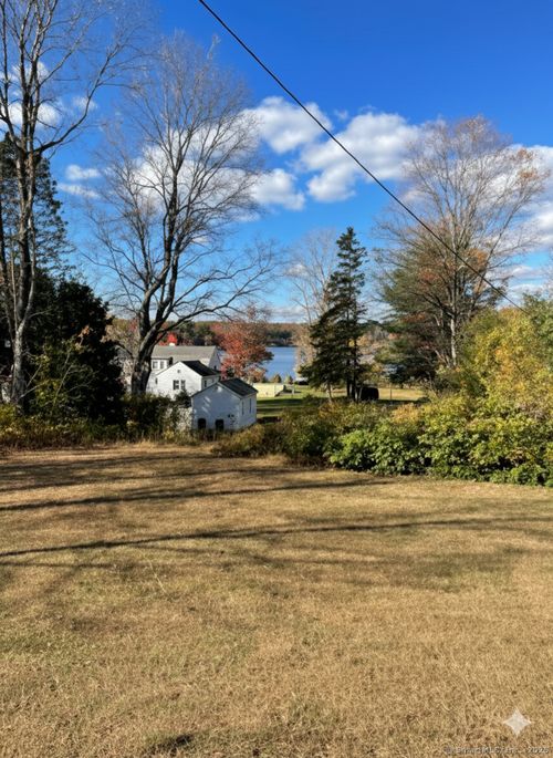 8 Tom Rd, East Haddam, CT, 06423-1142 | Card Image