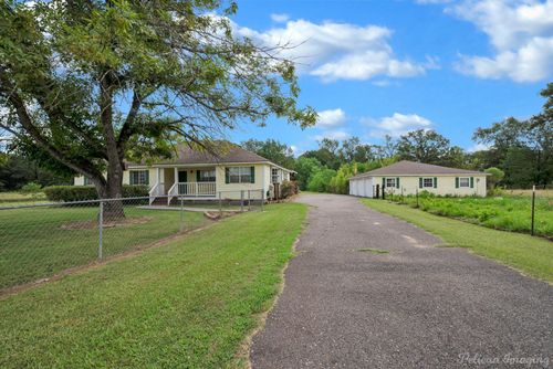 5905 Highway 175, Frierson, LA, 71027-2272 | Card Image