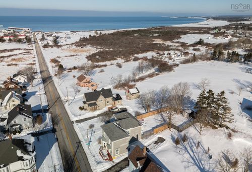 3401 Main Shore Rd, Port Maitland, NS, B5A5V7 | Card Image