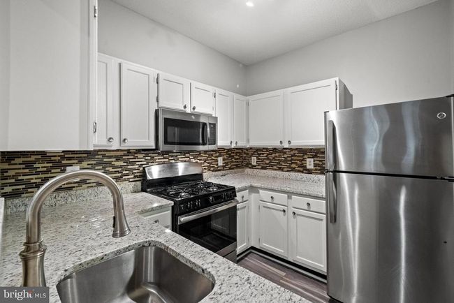 APT-14 - 1704 Lake Shore Crest Dr, Condo with 1 bedrooms, 1 bathrooms and null parking in RESTON VA | Image 8