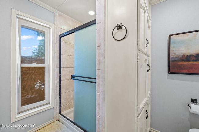 4524 7 Th St, House other with 3 bedrooms, 3 bathrooms and null parking in Lubbock TX | Image 32
