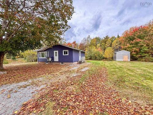 11 Obrien Rd, Rhodes Corner, NS, B4V5N8 | Card Image