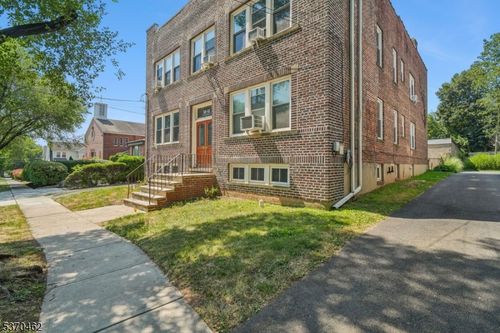 1l-60 Elmwood Ave, Montclair, NJ, 07042-4540 | Card Image
