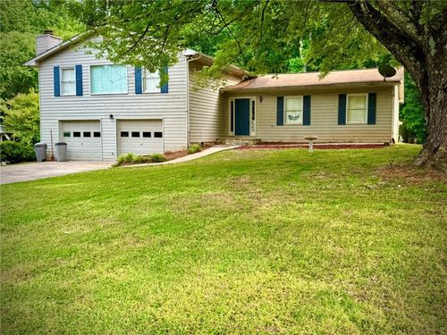 3565 Canon Creek Dr, Cumming, GA, 30041-6615 | Card Image