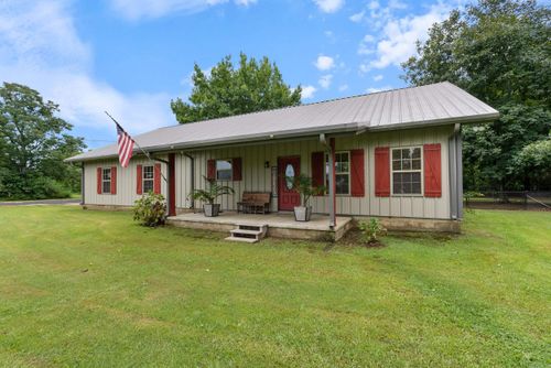 688 Main St, Conway, AR, 72032-9651 | Card Image