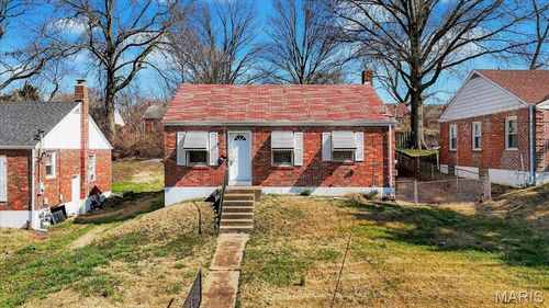 2425 Shirley Avenue, Jennings, MO, 63136 | Card Image