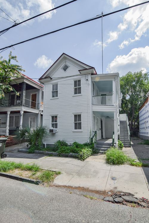 a-74 Smith St, Charleston, SC, 29401-3310 | Card Image
