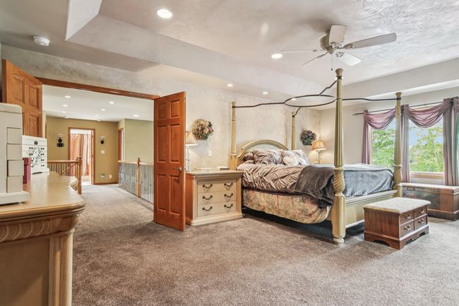 22454 Hinspeter Dr, House other with 4 bedrooms, 4 bathrooms and 3 parking in Frankfort IL | Image 25