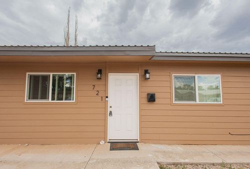 721 Jefferson Ave, Grants, NM, 87020-3413 | Card Image