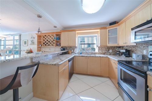 412a-3800 S Ocean Dr, Hollywood, FL, 33019 | Card Image