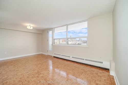1008-1500 Bathurst St, York, ON, M5P3L3 | Card Image