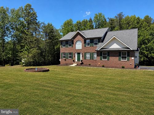 6735 Eastern Hills St, Hughesville, MD, 20637-2953 | Card Image