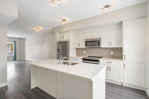 524 Canals Cross Sw, Airdrie, AB, T4B4L3 | Card Image