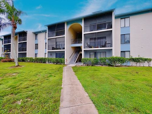 apt-e2-1108 Green Pine Blvd, West Palm Beach, FL, 33409-7051 | Card Image