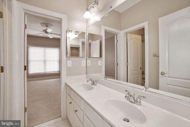 8238 Snead Loop, House other with 3 bedrooms, 3 bathrooms and null parking in GAINESVILLE VA | Image 34