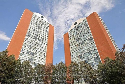 2005-4205 Shipp Dr, Mississauga, ON, L4Z2Y9 | Card Image