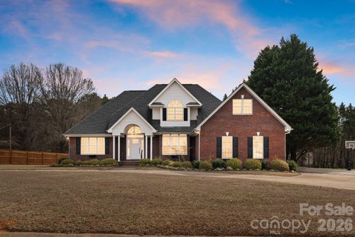 14340 Kendalton Meadow Dr, Mint Hill, NC, 28227-7303 | Card Image