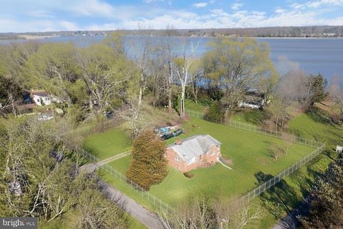 22908 Paul Dunbar Ave, AQUASCO, MD, 20608-2473 | Card Image