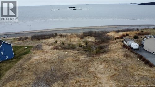 609 Sea St, Saint John, NB, E2M2N5 | Card Image