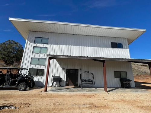 1076 E Horseshoe Ln, Globe, AZ, 85501 | Card Image