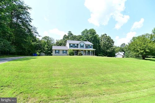 7125 Juliette Low Ln, Hughesville, MD, 20637-2701 | Card Image