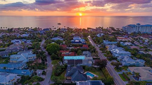 263 N Lake Dr, Naples, FL, 34102-5554 | Card Image