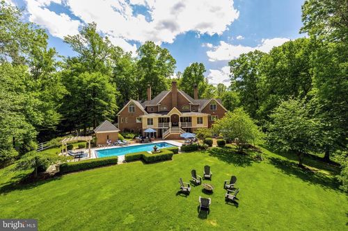 105 Interpromontory Rd, GREAT FALLS, VA, 22066-3218 | Card Image
