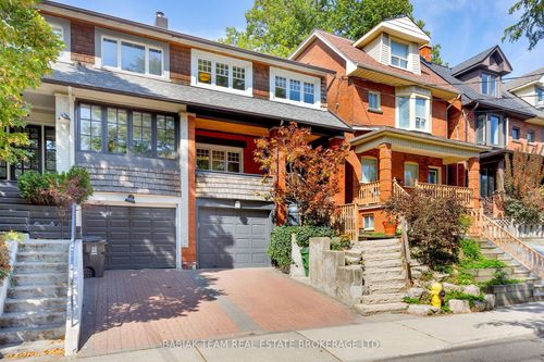 302 Garden Ave, Toronto, ON, M6R1J6 | Card Image