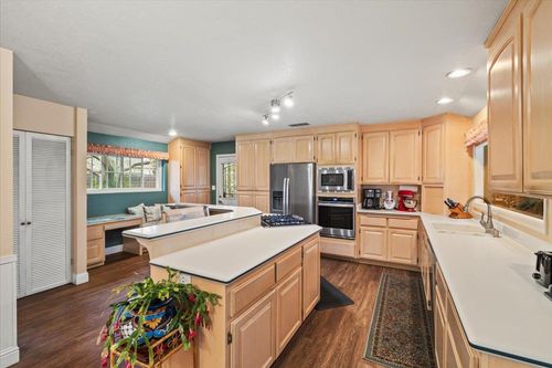 3710 Orchard Ln, Sacramento, CA, 95821-3745 | Card Image
