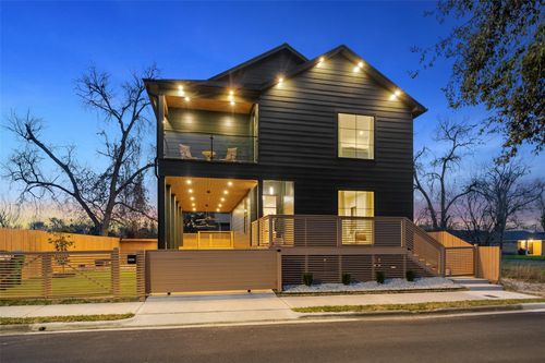 3111 Eastman St, Houston, TX, 77022-5327 | Card Image