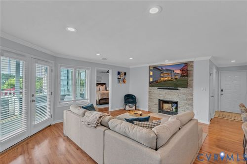 2527 Bridge Side Pl, Virginia Beach, VA, 23455-1366 | Card Image