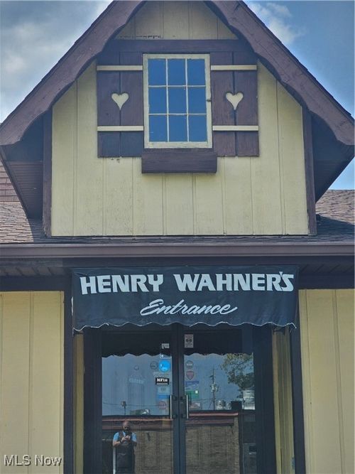 1609 E Main St, Kent, OH, 44240-2847 | Card Image