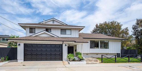 5681 E Colorado St, Long Beach, CA, 90814-3203 | Card Image