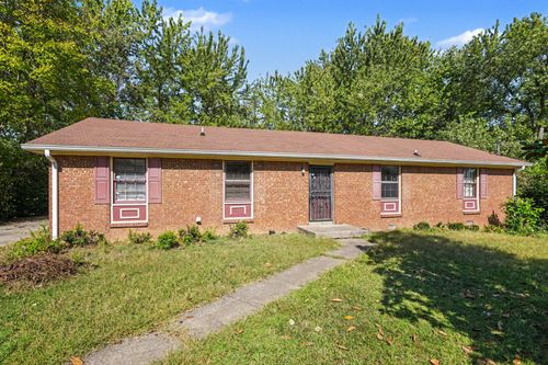 325 Ridgeline Dr, Clarksville, TN, 37042-3749 | Card Image