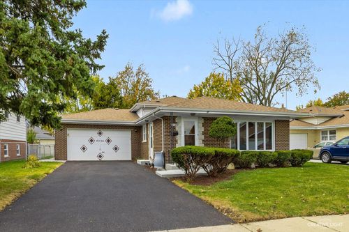 4536 Madison Avenue, Brookfield, IL, 60513 | Card Image