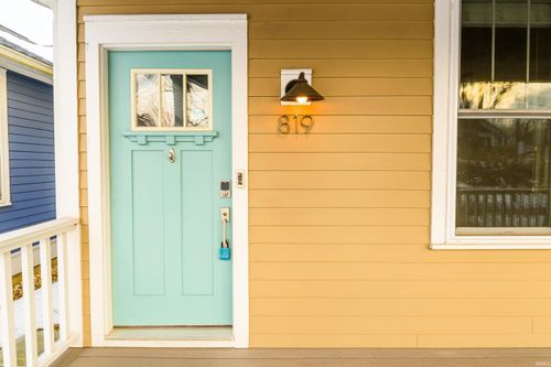 819 S Morton St, Bloomington, IN, 47403-2516 | Card Image