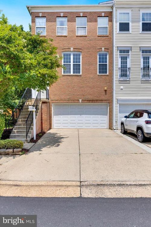 6710 Percethony Ct, ALEXANDRIA, VA, 22315-6070 | Card Image