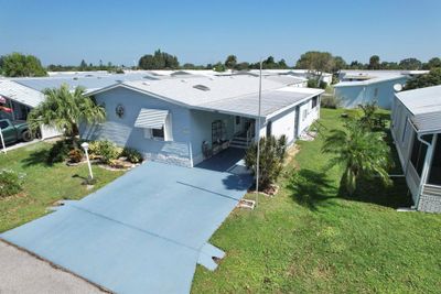 7621 Chasta Road, House other with 3 bedrooms, 2 bathrooms and null parking in Micco FL | Image 2