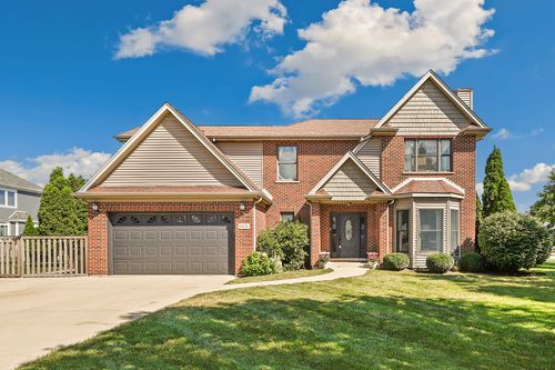 5620 9th Ave, Countryside, IL, 60525-7293 | Card Image