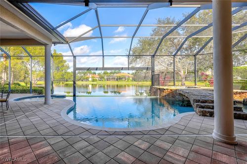 7711 Trent Ct, NAPLES, FL, 34113-3059 | Card Image