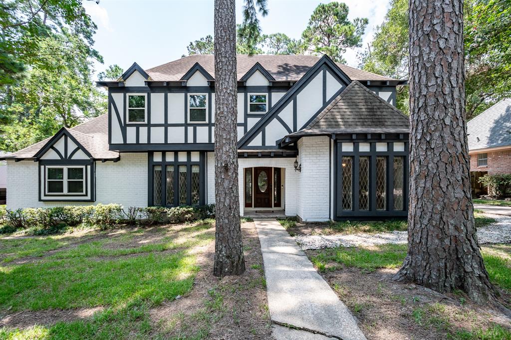 Spruce Grove Dr, Kingwood, TX 77339
