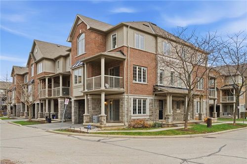 80-1401 Plains Rd E, Burlington, ON, L7R0C2 | Card Image