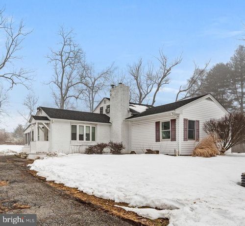 251 Pratts Dam Rd, COATESVILLE, PA, 19320-1373 | Card Image