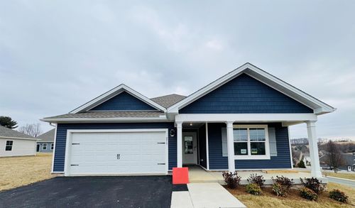 275 Heather Ln, STAUNTON, VA, 24401-9604 | Card Image