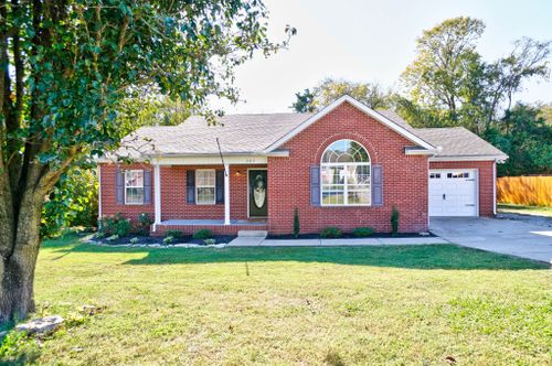 303 Christopher Ct, Shelbyville, TN, 37160 | Card Image