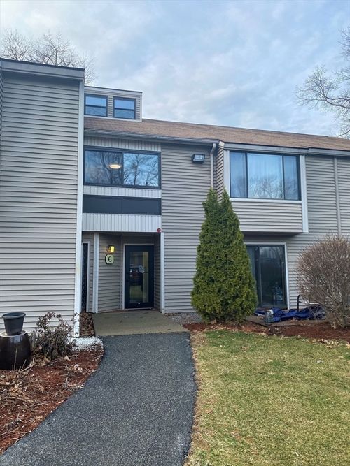 unit-17-6 Thayer Pond Dr, North Oxford, MA, 01537-1135 | Card Image