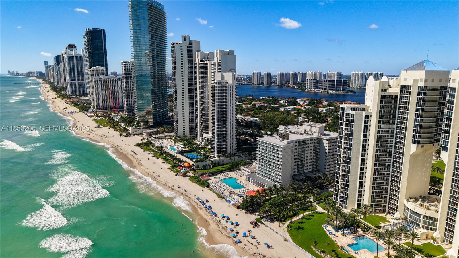 Residential Lease in Sunny Isles Beach 5