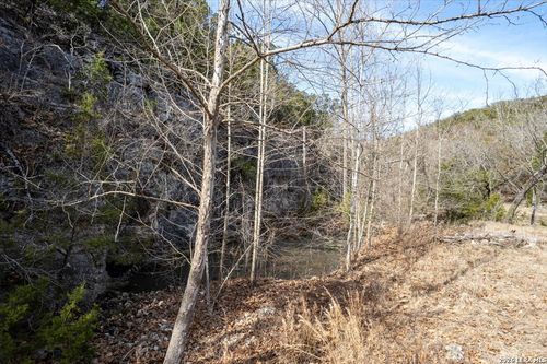 2633 Jackson Creek Rd, Medina, TX, 78055-3667 | Card Image